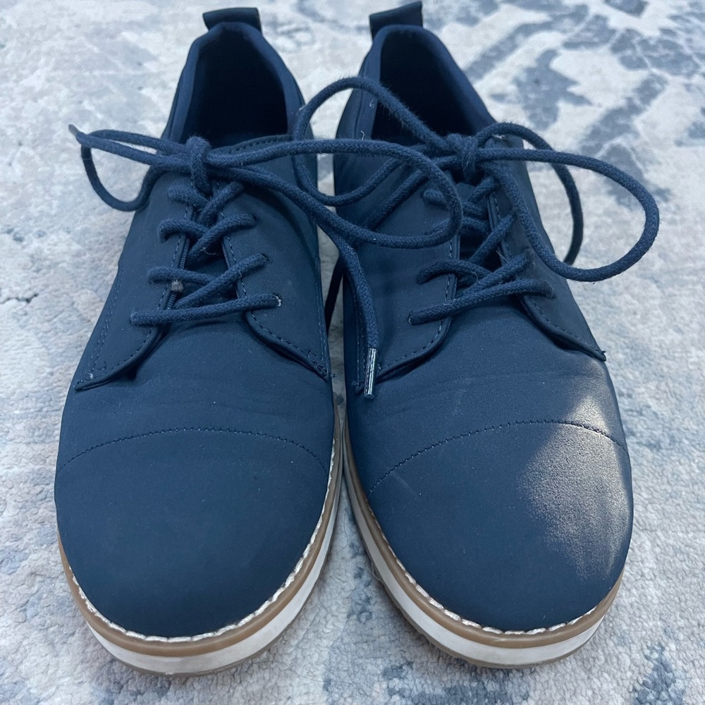 Zara Men's Dark Blue Oxfords